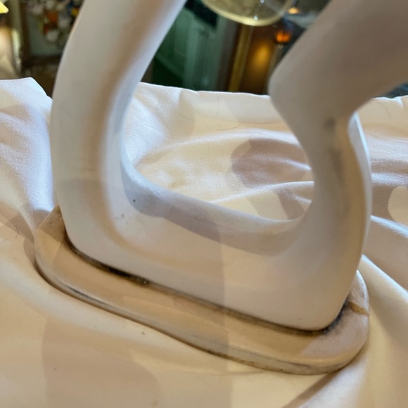 CERAMIC MALE AND FEMALE STATUE - Picture 5 of 8